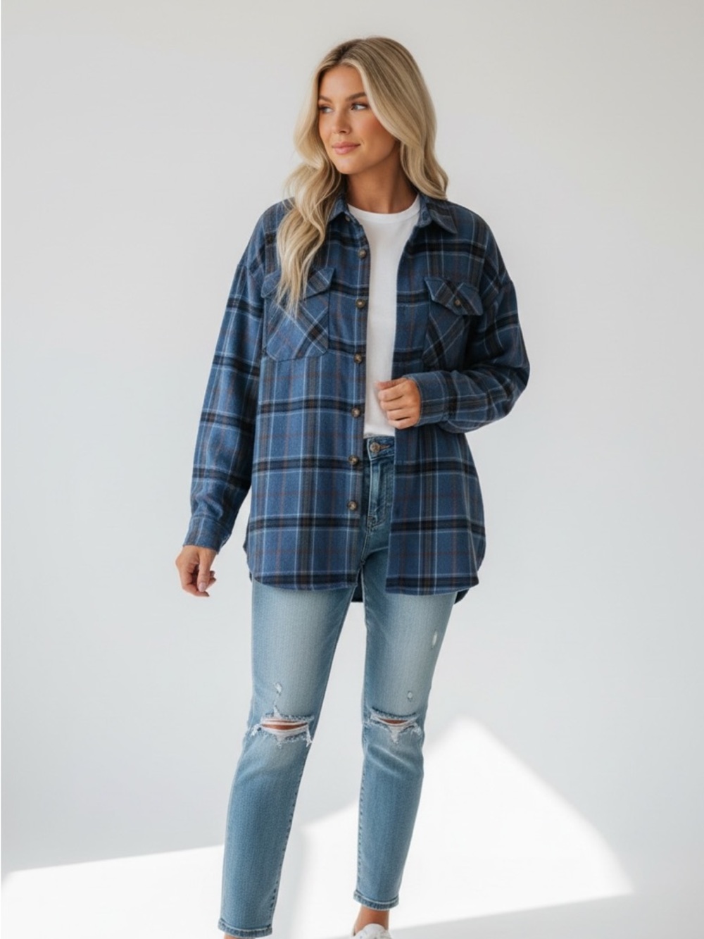Blue Plaid Flannel Button Down Shirt Cozy Oversized Long Sleeve Women’s Medium
